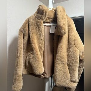 Old Navy Women's Cozy Tan Teddy Jacket